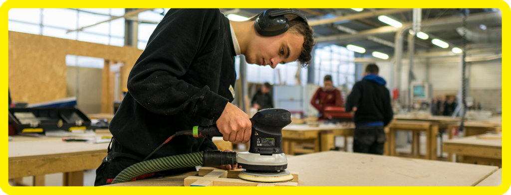 Bp Menuisier En Alternance Batiment Cfa Bretagne